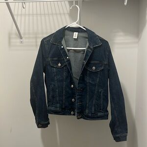 Youth denim jacket fitted/slightly cropped size 12 (fits like adult Xs/S)